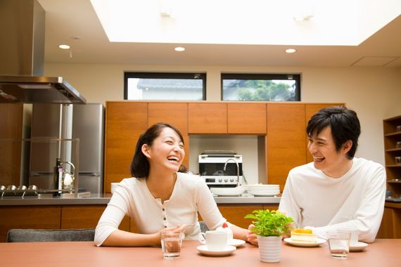 笑顔の夫婦