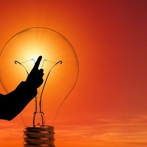 今年度扱いの太陽光発電お申し込み締め切りについて